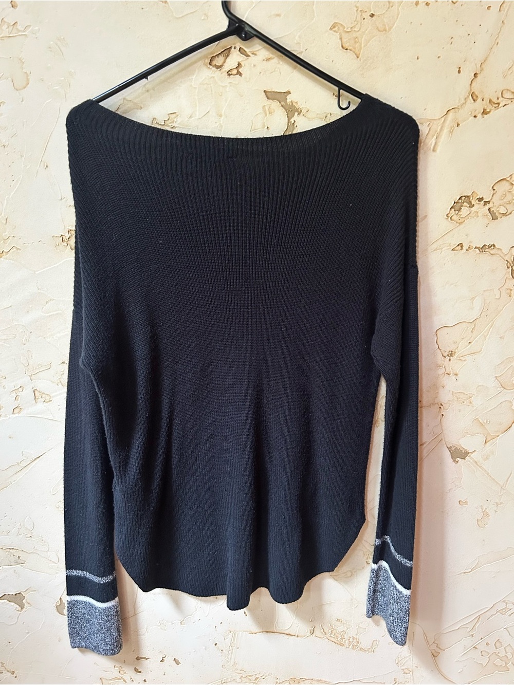 Express Black Boatneck Knit Sweater Size Medium M - Picture 4 of 6